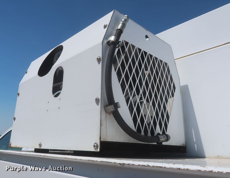 image for item IO9199 2014 Dodge Ram 5500HD  utility / service truck