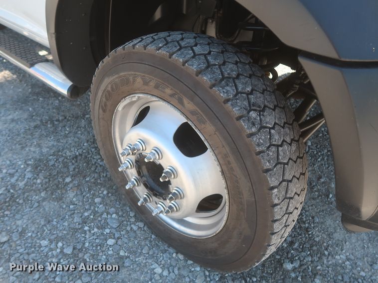 image for item IO9199 2014 Dodge Ram 5500HD  utility / service truck