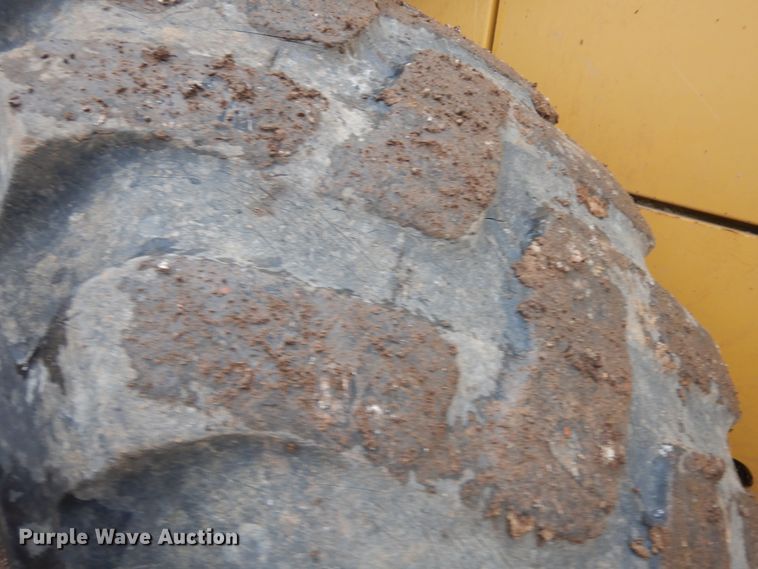 image for item IP9185 1996 Caterpillar 938F  wheel loader