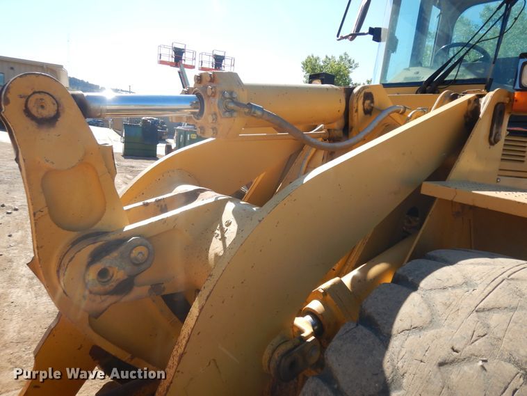 image for item IP9188 1996 Caterpillar 950F Series II  wheel loader