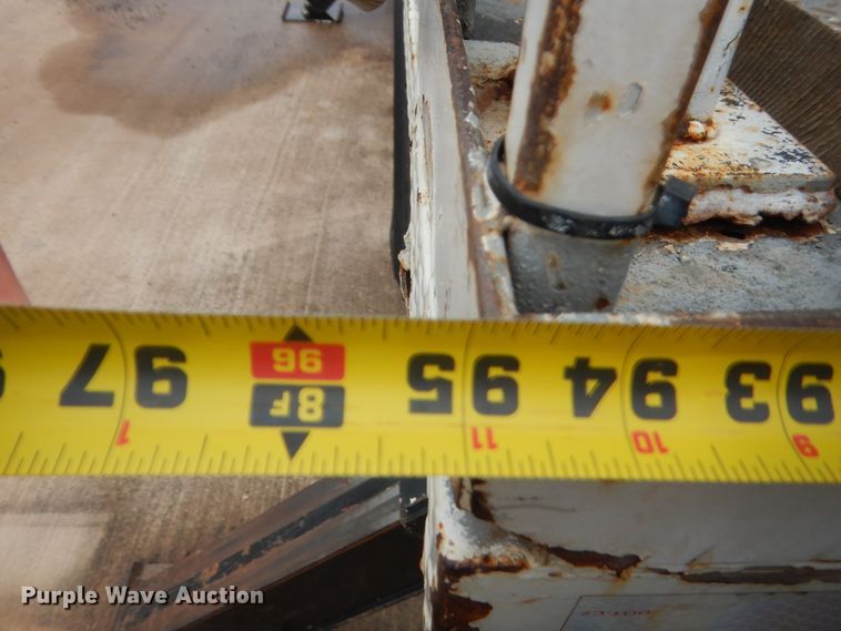 image for item IP9788 2003 Freightliner FL80  digger derrick truck