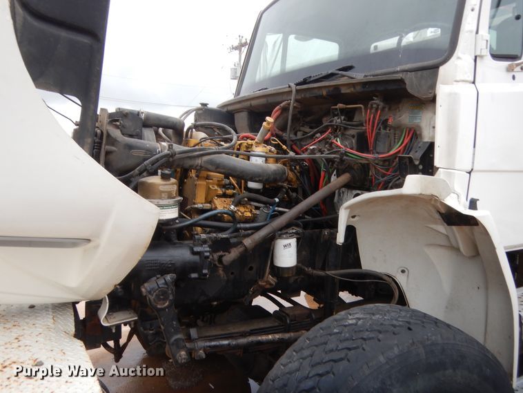 image for item IP9788 2003 Freightliner FL80  digger derrick truck