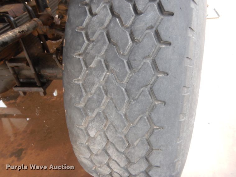 image for item IP9788 2003 Freightliner FL80  digger derrick truck