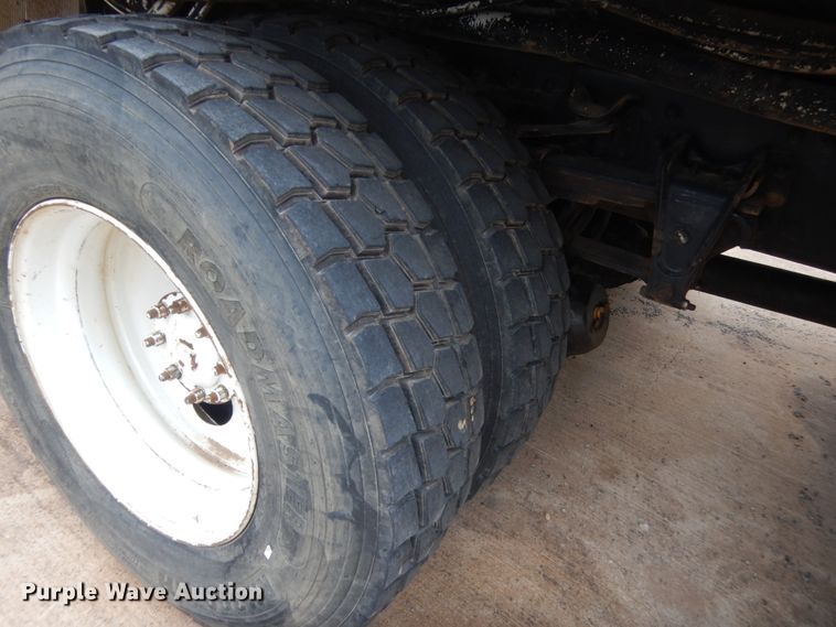 image for item IP9788 2003 Freightliner FL80  digger derrick truck