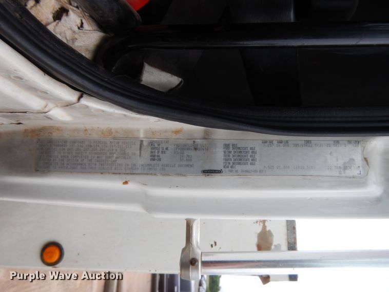 image for item IP9788 2003 Freightliner FL80  digger derrick truck