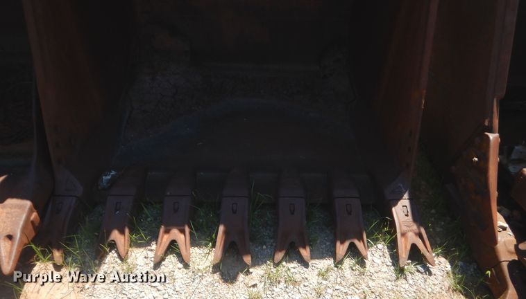 image for item IP9993 Tooth Pro 50FB72  excavator bucket