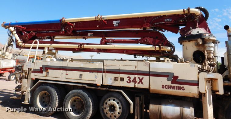 image for item IQ9629 2000 Mack MR688S  pump truck