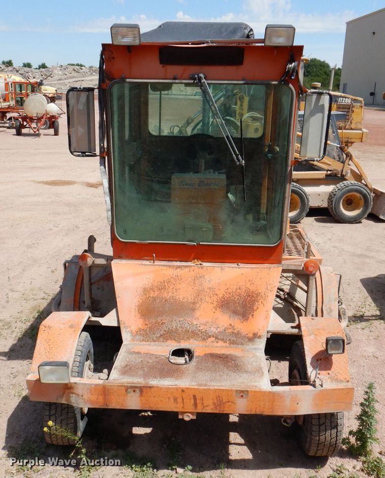 image for item IQ9630 1998 Broce RJ350  broom