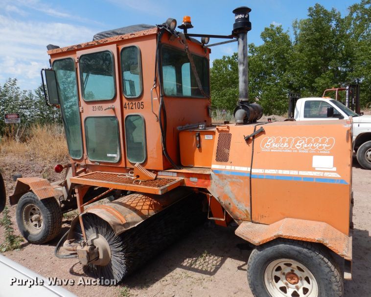 image for item IQ9630 1998 Broce RJ350  broom