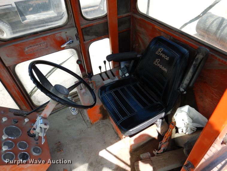 image for item IQ9630 1998 Broce RJ350  broom