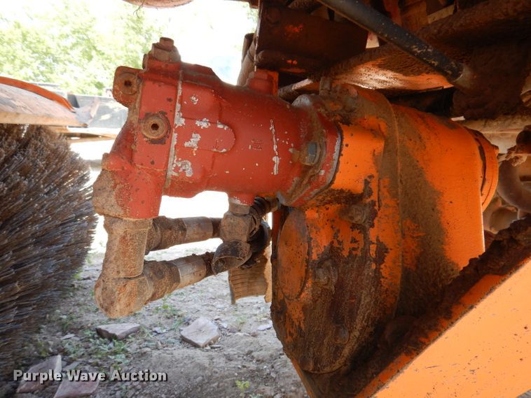 image for item IQ9630 1998 Broce RJ350  broom