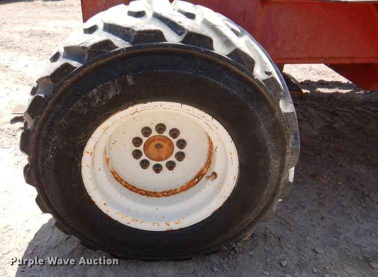 image for item IQ9632 Navigator 5500  forklift