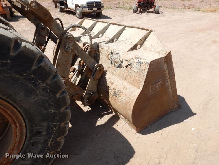 image for item IQ9633 1997 Caterpillar IT28G  wheel loader