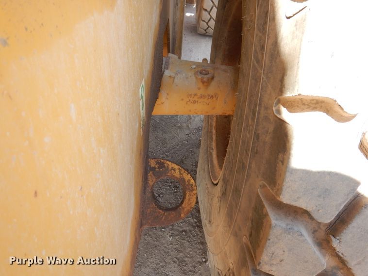 image for item IQ9633 1997 Caterpillar IT28G  wheel loader