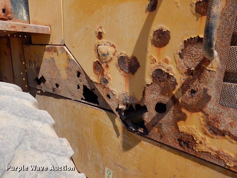 image for item IQ9633 1997 Caterpillar IT28G  wheel loader