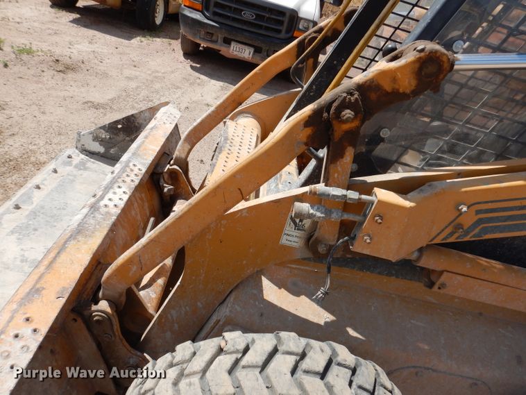 image for item IQ9635 1997 Case 90XT  skid steer loader