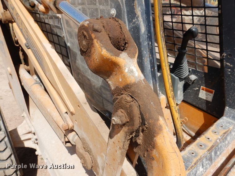 image for item IQ9635 1997 Case 90XT  skid steer loader