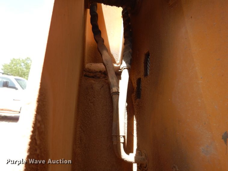 image for item IQ9635 1997 Case 90XT  skid steer loader