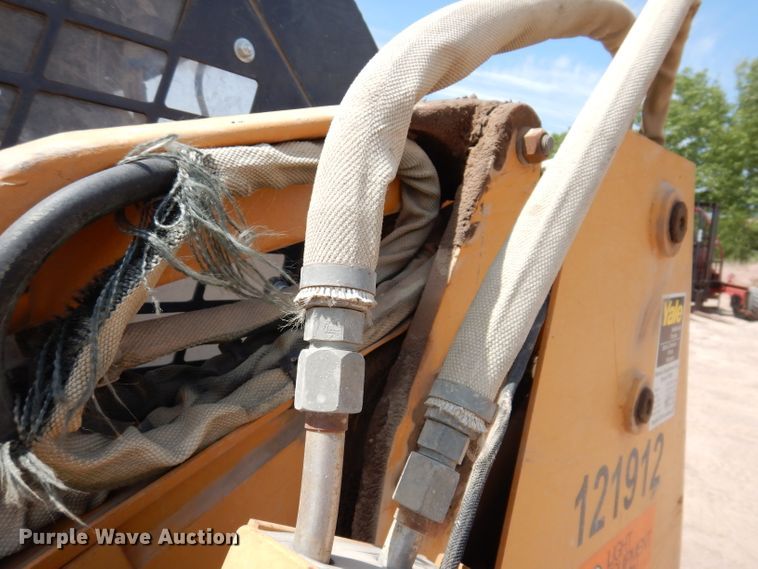 image for item IQ9635 1997 Case 90XT  skid steer loader