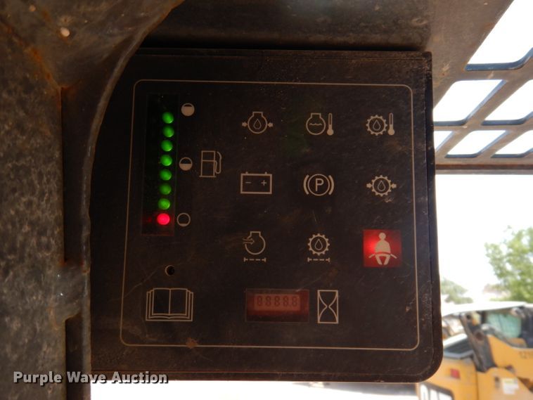 image for item IQ9635 1997 Case 90XT  skid steer loader