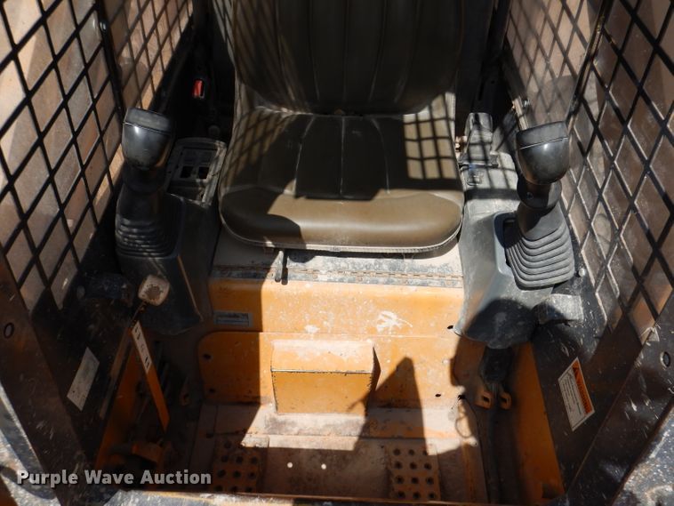 image for item IQ9635 1997 Case 90XT  skid steer loader