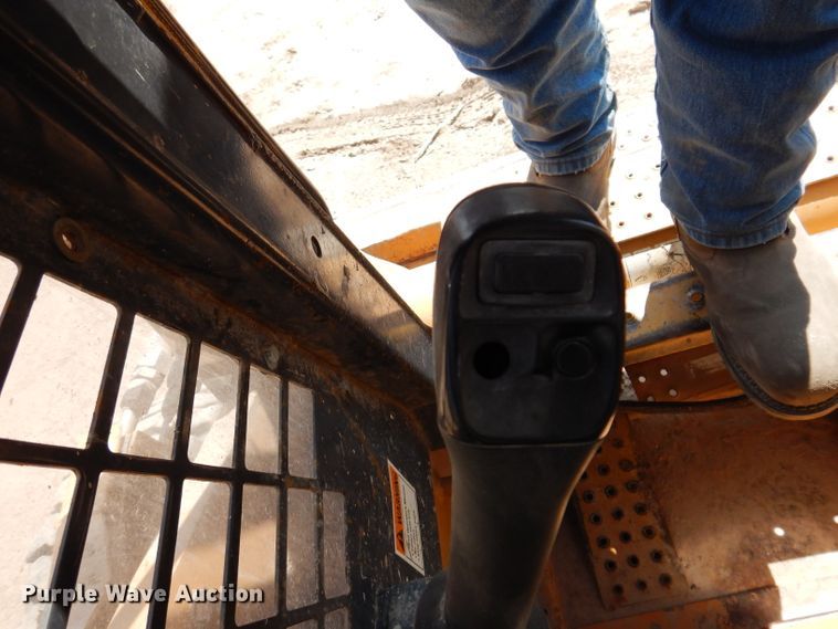 image for item IQ9635 1997 Case 90XT  skid steer loader