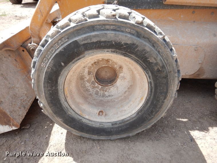 image for item IQ9635 1997 Case 90XT  skid steer loader