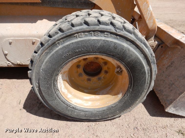 image for item IQ9635 1997 Case 90XT  skid steer loader