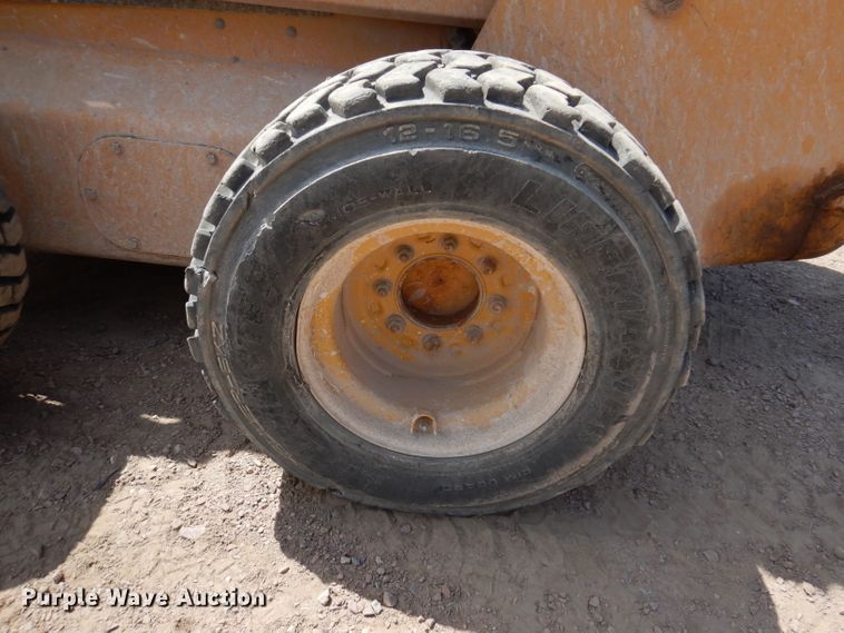 image for item IQ9635 1997 Case 90XT  skid steer loader