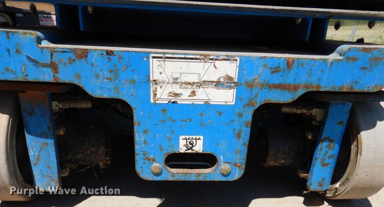 image for item IQ9644 2013 Genie GR20  vertical lift