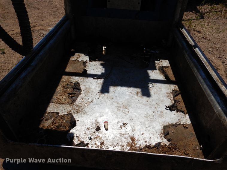 image for item IQ9645 2013 Genie GR20  vertical lift