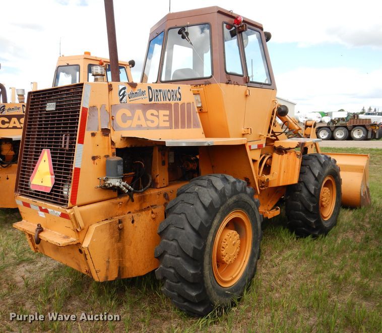 image for item IQ9647 1981 Case W20  wheel loader