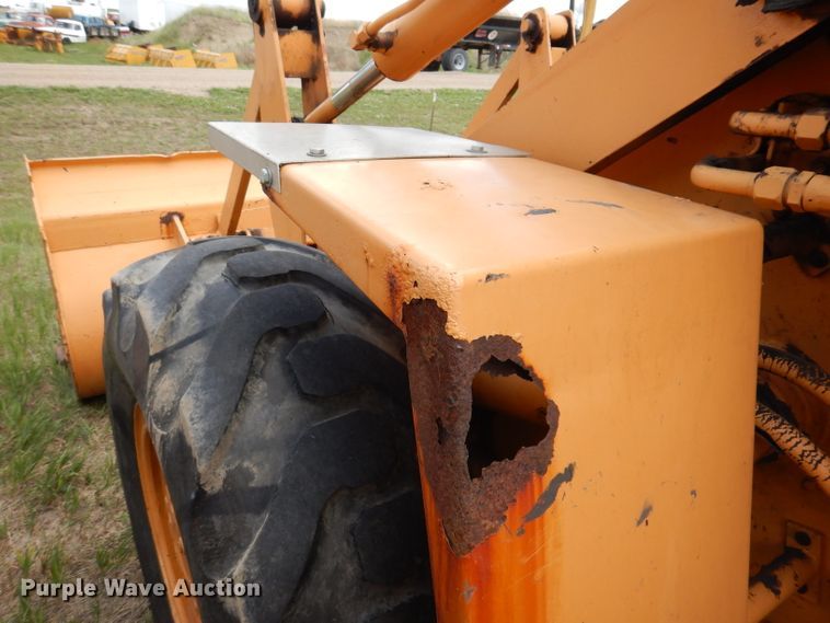 image for item IQ9647 1981 Case W20  wheel loader