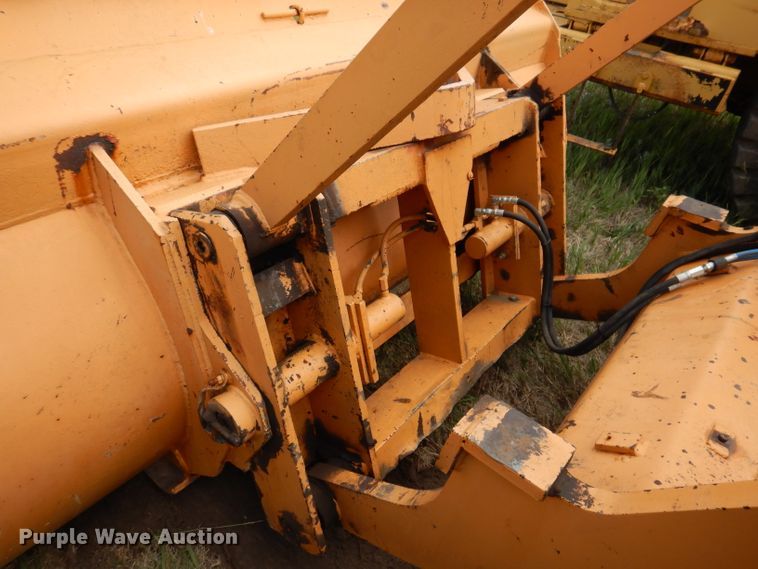 image for item IQ9647 1981 Case W20  wheel loader