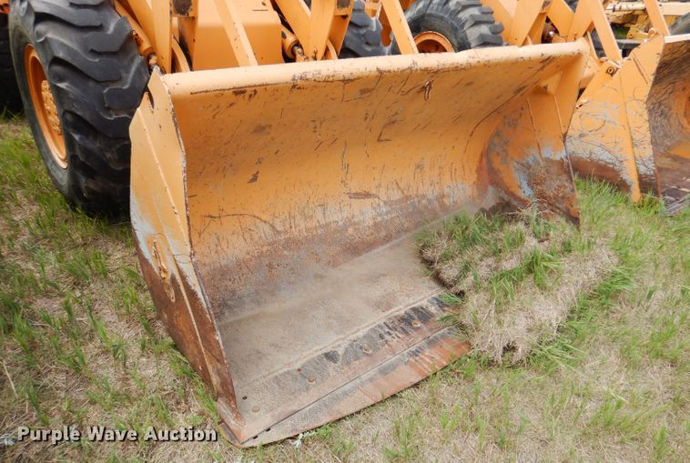 image for item IQ9647 1981 Case W20  wheel loader