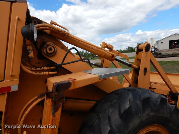 image for item IQ9647 1981 Case W20  wheel loader