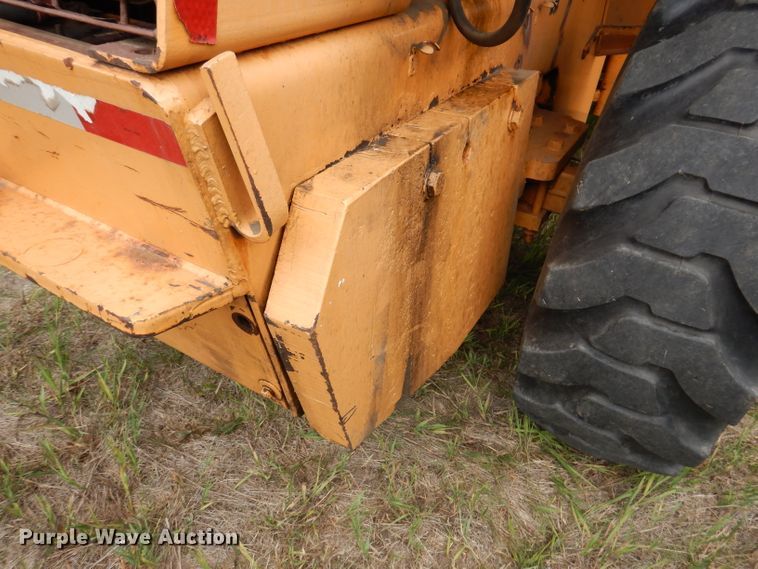 image for item IQ9647 1981 Case W20  wheel loader