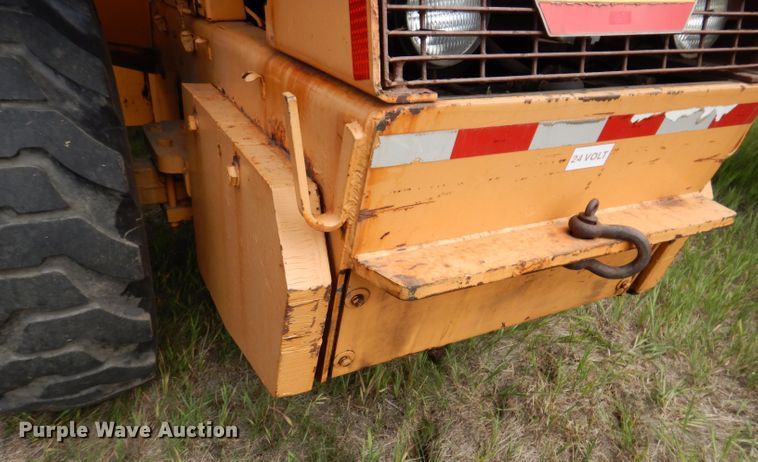 image for item IQ9647 1981 Case W20  wheel loader