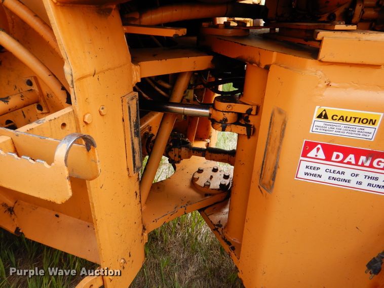 image for item IQ9647 1981 Case W20  wheel loader