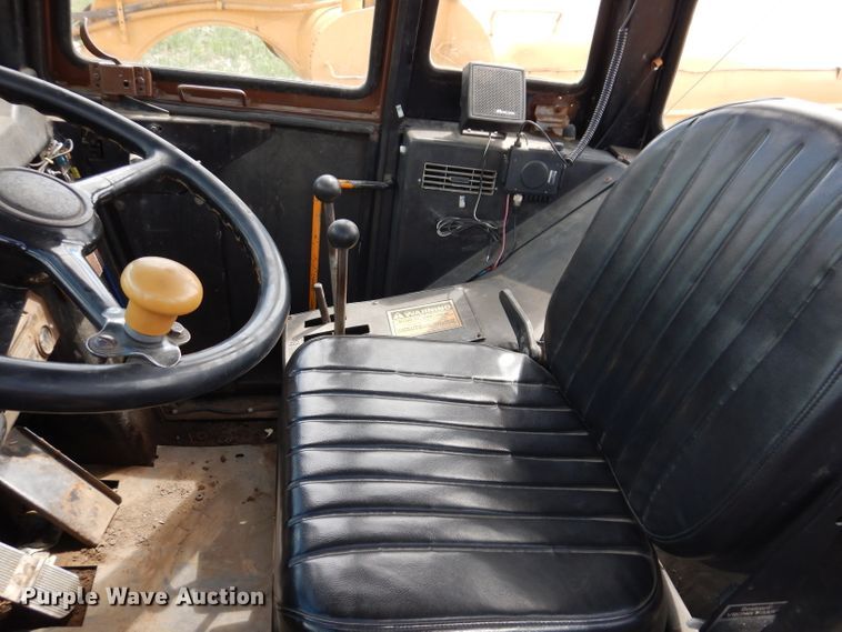 image for item IQ9647 1981 Case W20  wheel loader