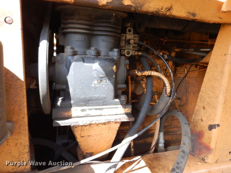 image for item IQ9647 1981 Case W20  wheel loader