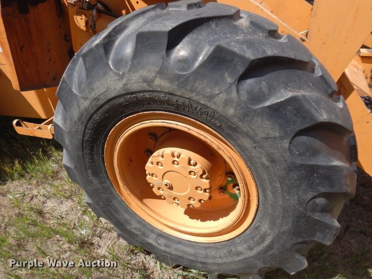 image for item IQ9647 1981 Case W20  wheel loader