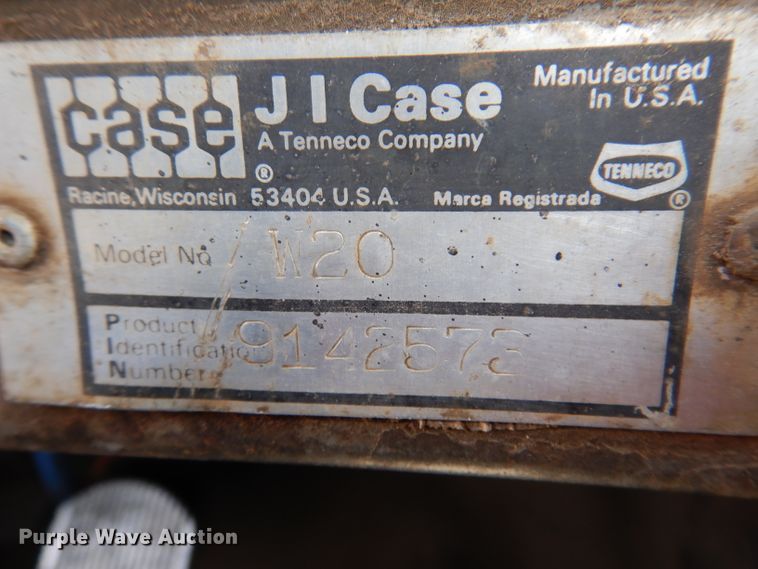 image for item IQ9647 1981 Case W20  wheel loader
