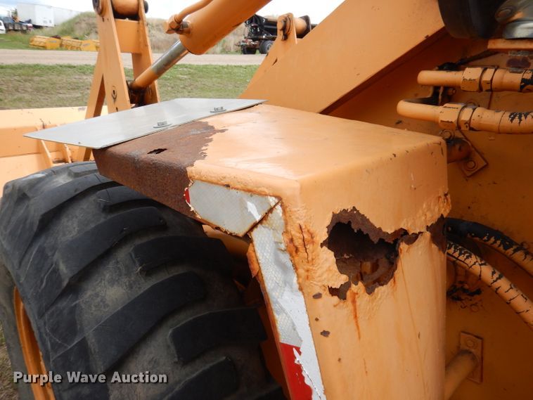 image for item IQ9648 1981 Case W20  wheel loader