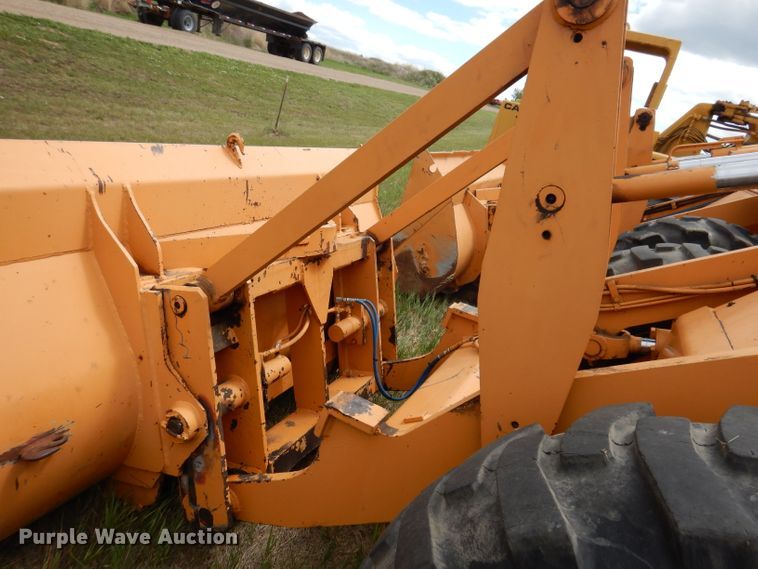 image for item IQ9648 1981 Case W20  wheel loader