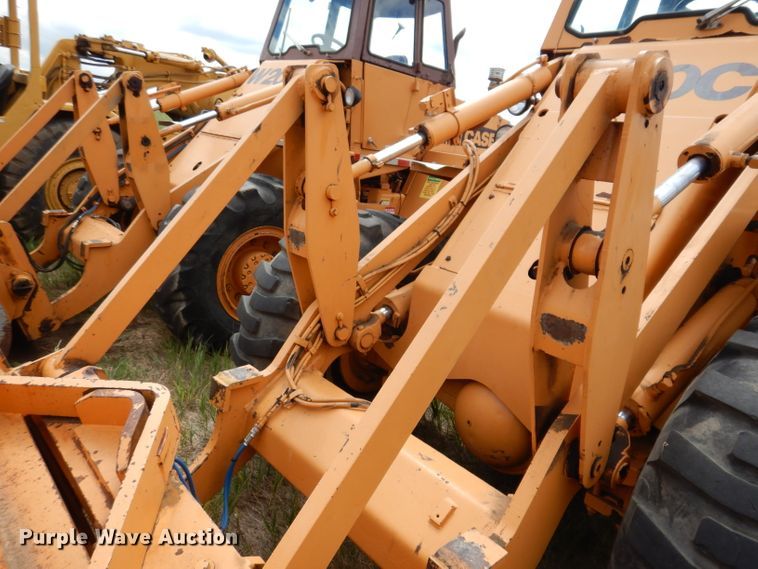 image for item IQ9648 1981 Case W20  wheel loader