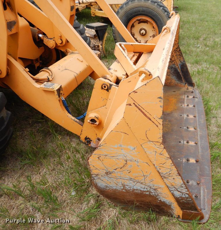 image for item IQ9648 1981 Case W20  wheel loader