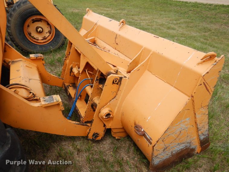 image for item IQ9648 1981 Case W20  wheel loader