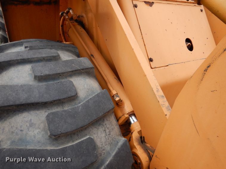 image for item IQ9648 1981 Case W20  wheel loader