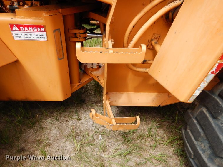 image for item IQ9648 1981 Case W20  wheel loader